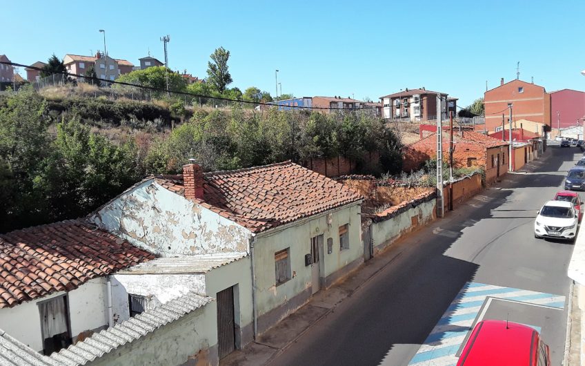Piso para entrar con ascensor en Villaquilambre