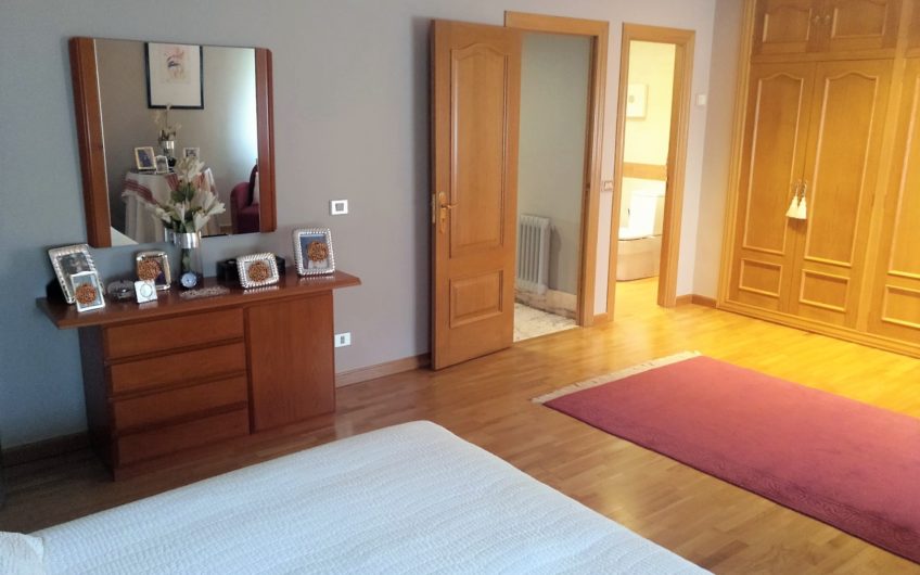 Chalet Adosado en Villarrodrigo de las Regueras