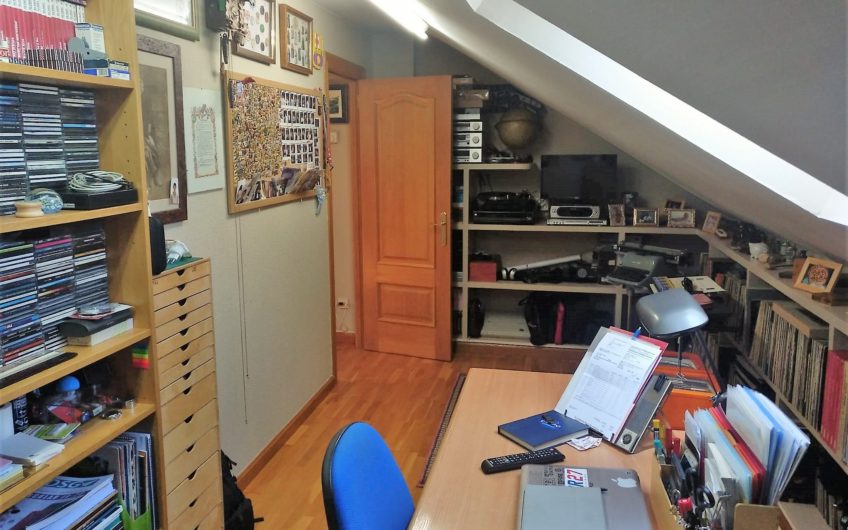 Chalet Adosado en Villarrodrigo de las Regueras