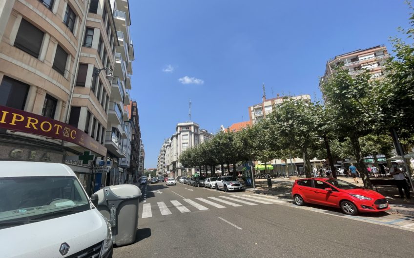 El piso que estabas buscando en la Plaza de la Pícara | Inmobiliaria Duerna