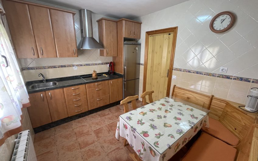 Chalet Independiente equipado en Sahélices del Río