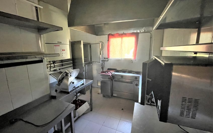 Restaurante equipado para empezar a funcionar cerca de las Hoces de Vegacervera