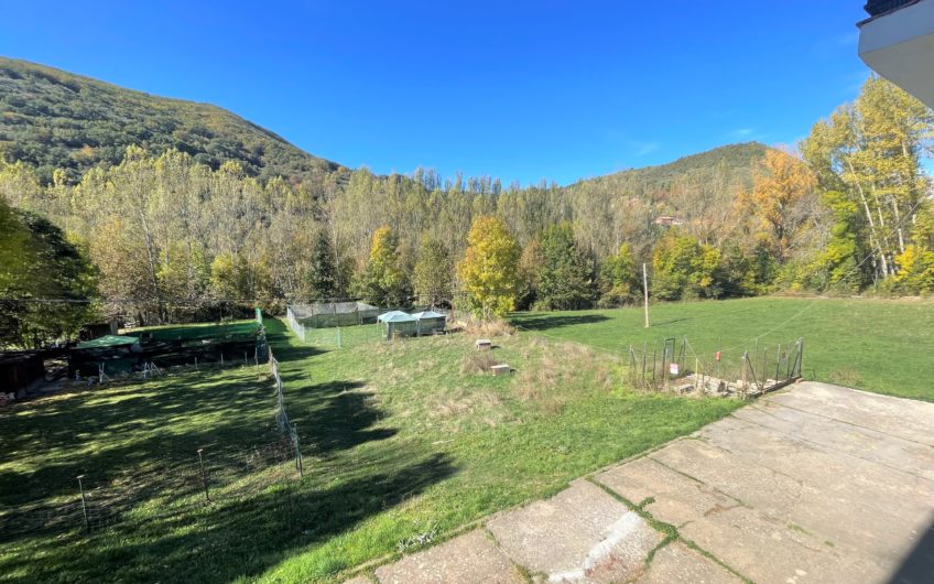 Restaurante en Zona de las Hoces de Vega Cervera