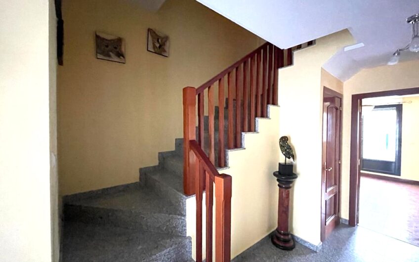 Chalet en zona Espacio León