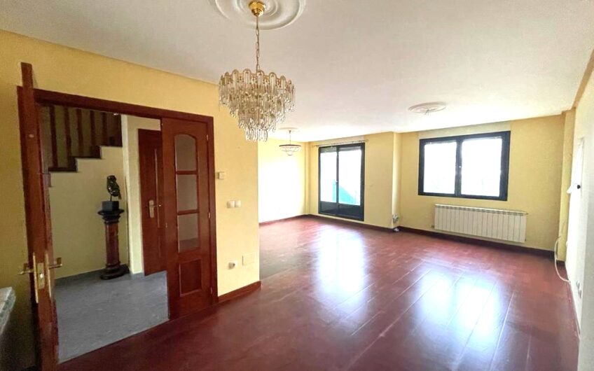Chalet en zona Espacio León