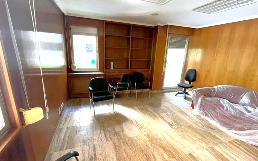 Oficina en alquiler en Santo Domingo