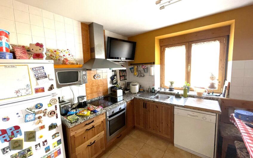 Casa en Villaquilambre con jardín