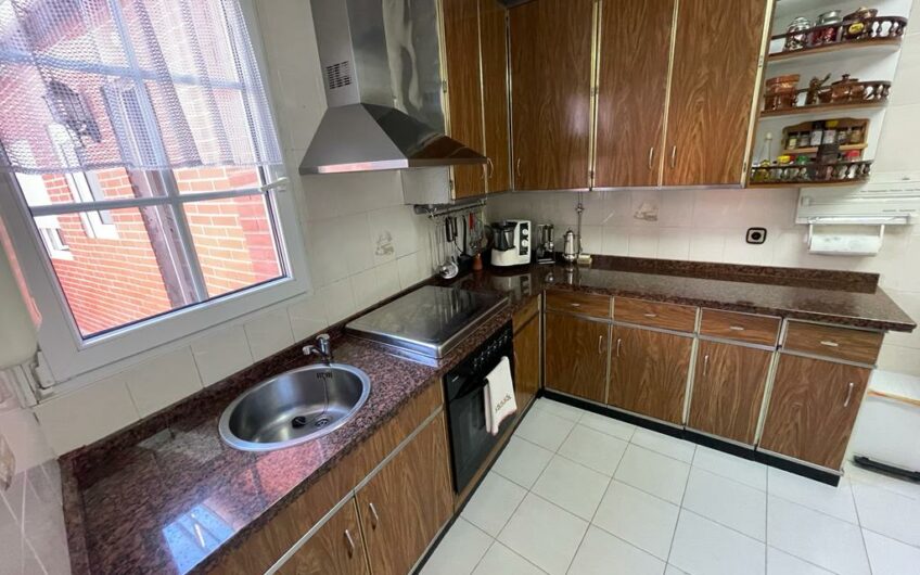 Casa  para entrar con Patio en Matalobos del Páramo