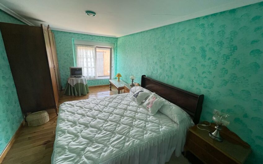 Casa  para entrar con Patio en Matalobos del Páramo