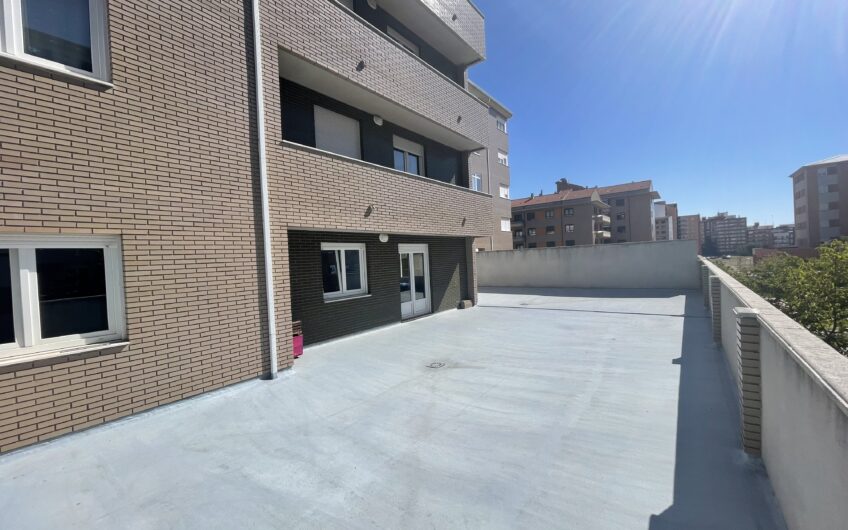 Piso en zona Universidad con Impresionante Terraza de 145 m2
