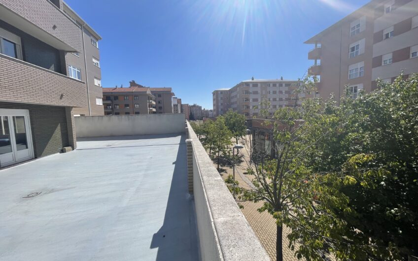 Piso en zona Universidad con Impresionante Terraza de 145 m2