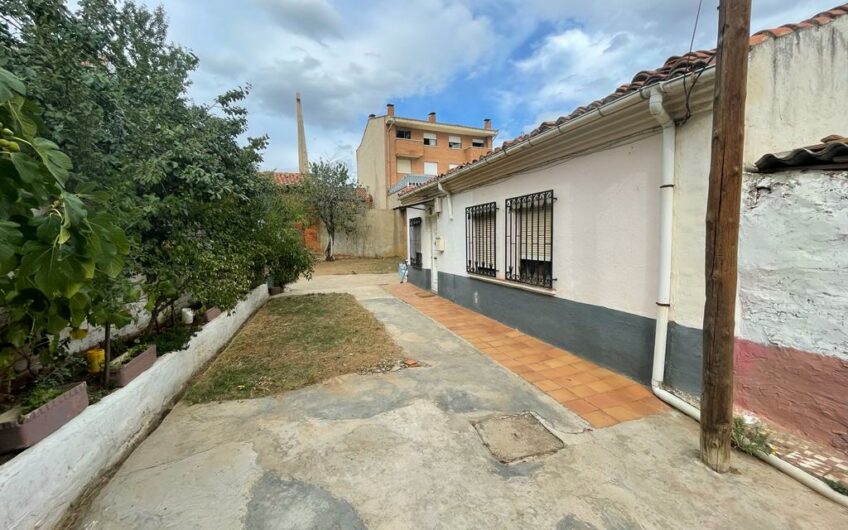 Casa para reformar en Virgen del Camino