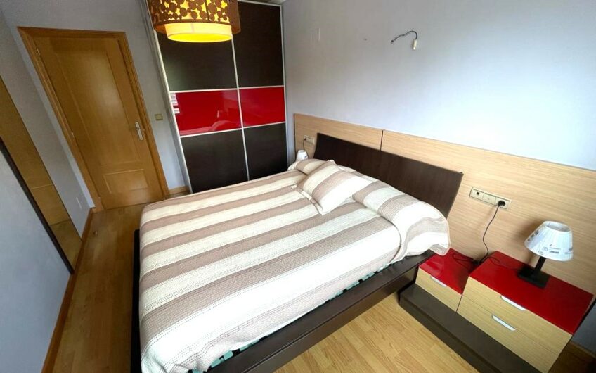 Apartamento Amueblado en La Veguina con Garaje y Trastero