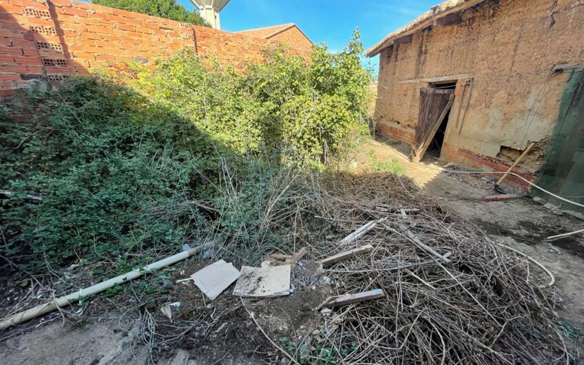 Casa para rehabilitar en Toral de los Guzmanes