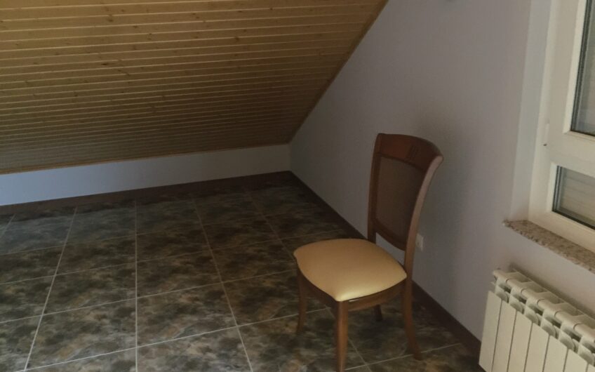 Chalet Esquinero en Urbanización Arroyo del Truébano