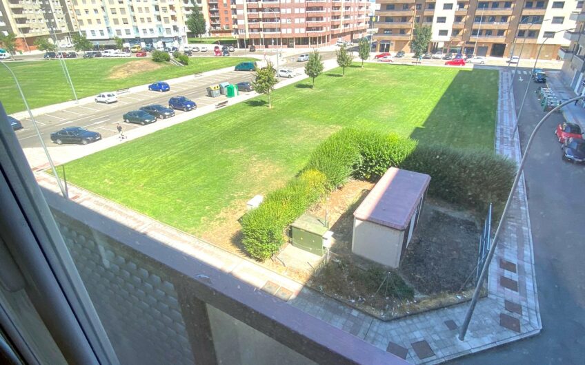 Piso a Estrenar en el Polígono La Torre.