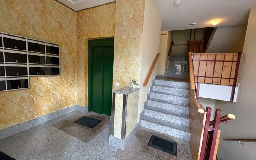 Apartamento con garaje y trastero, en Villaobispo de las Regueras