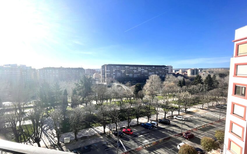 Céntrico Piso en  Condesa de Sagasta