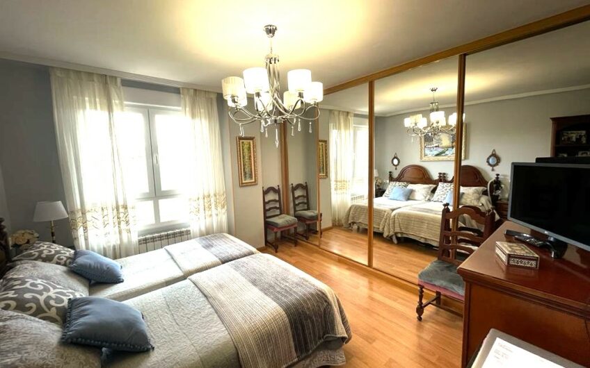 Impecable piso en Navatejera, zona Altollano-Hospitales