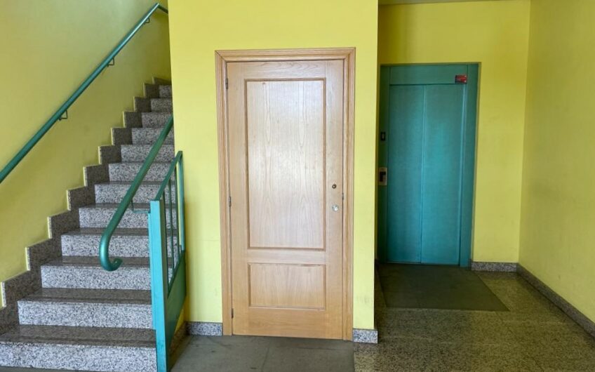 Impecable piso en Navatejera, zona Altollano-Hospitales