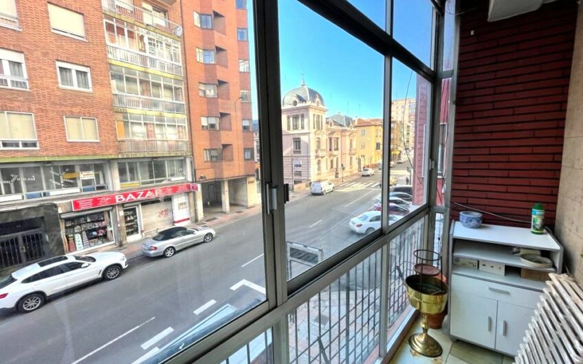 Piso en Padre Isla, junto a Espacio Vías León
