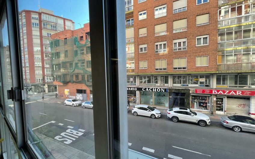 Piso en Padre Isla, junto a Espacio Vías León