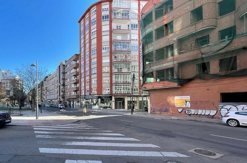 Piso en Padre Isla, junto a Espacio Vías León