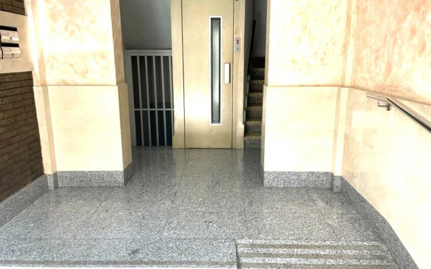 Piso en la Avenida Fernández Ladreda a un paso del Corte Inglés
