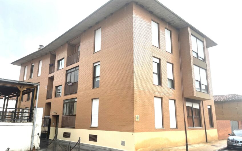 Apartamento-Estudio en Carbajal con ascensor, garaje y trastero