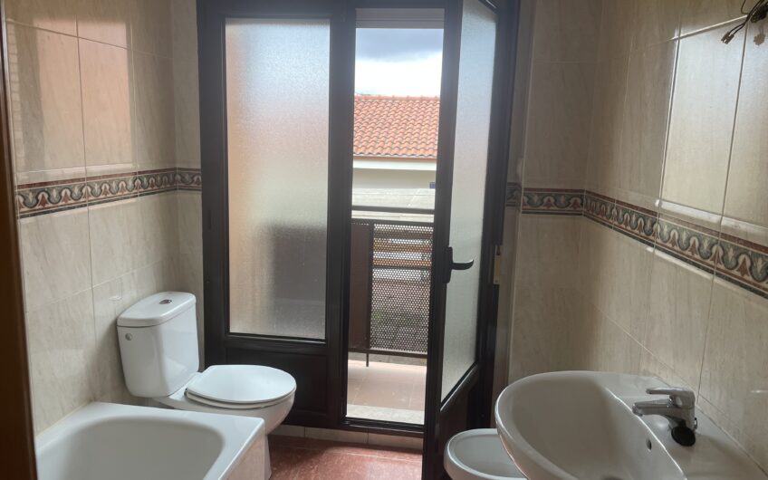 Apartamento-Estudio en Carbajal con ascensor, garaje y trastero