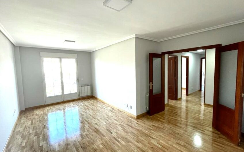 Impecable Apartamento en La Virgen del Camino