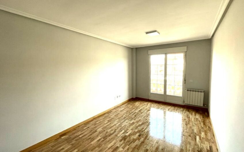 Impecable Apartamento en La Virgen del Camino