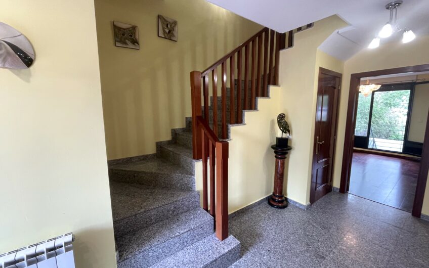 Chalet en zona Espacio León
