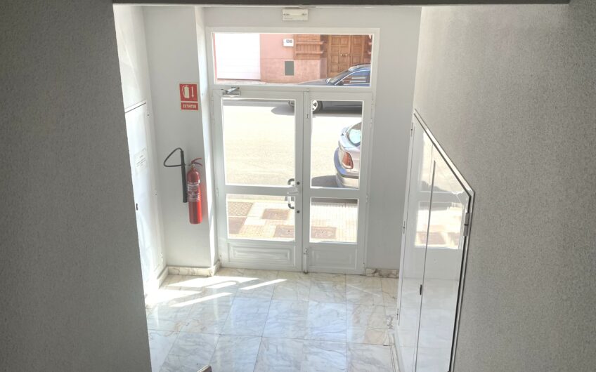 Apartamento con ascensor, garaje y trastero en Villarrodrigo de las Regueras.