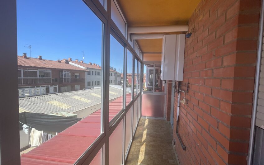 Apartamento con garaje en San Andrés del Rabanedo