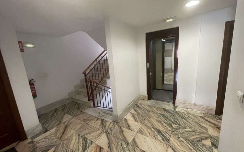 Apartamento en Trobajo del Camino con Ascensor