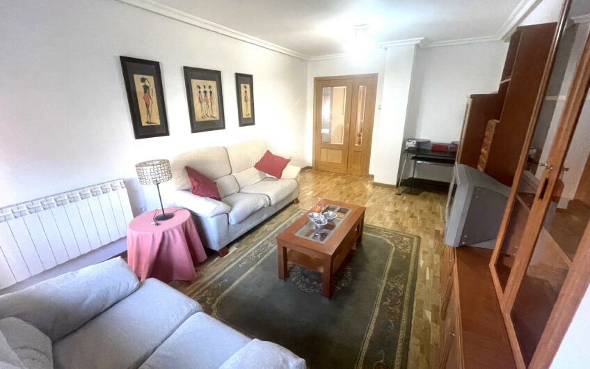 Apartamento Amueblado en La Palomera