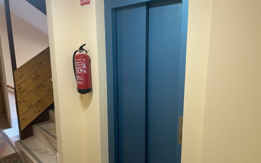 Apartamento Amueblado frente el Hospital de León