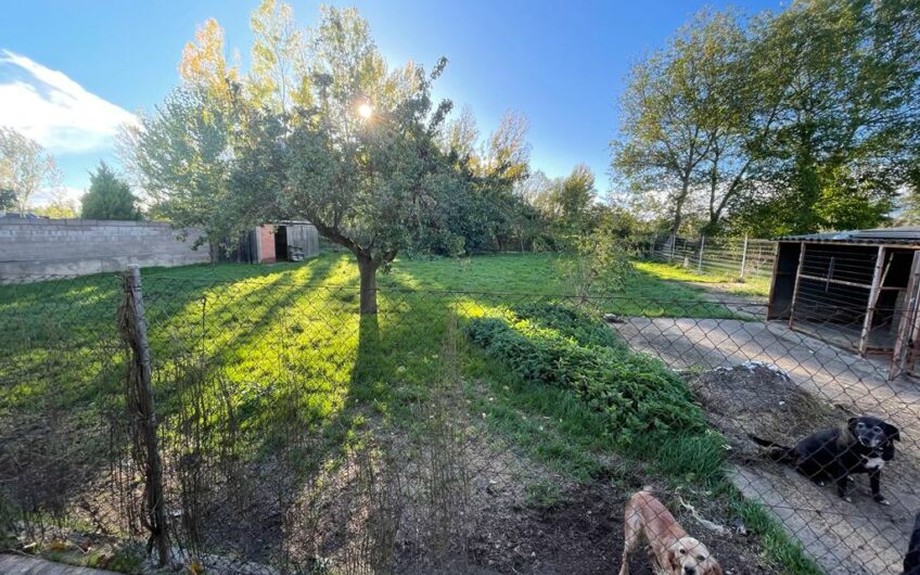 Chalet Unifamiliar en Azadinos