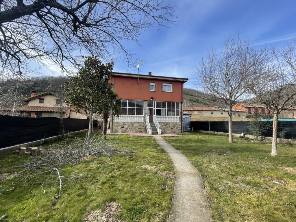 Casa Individual en el Curueño