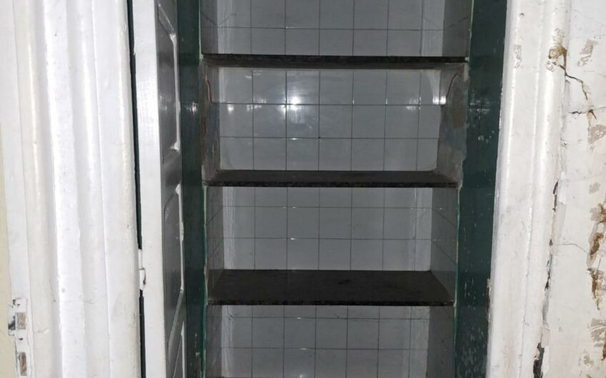 Edificio para reformar zona Crucero