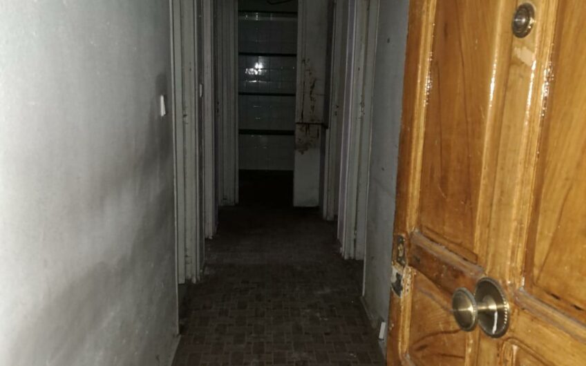 Edificio para reformar zona Crucero