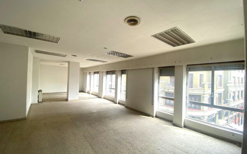Planta de Oficinas en Independencia