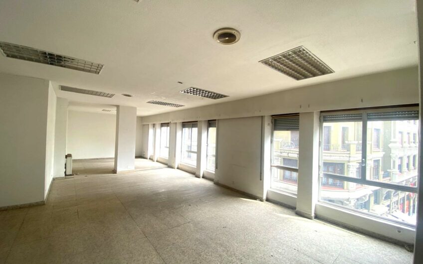 Planta de Oficinas en Independencia