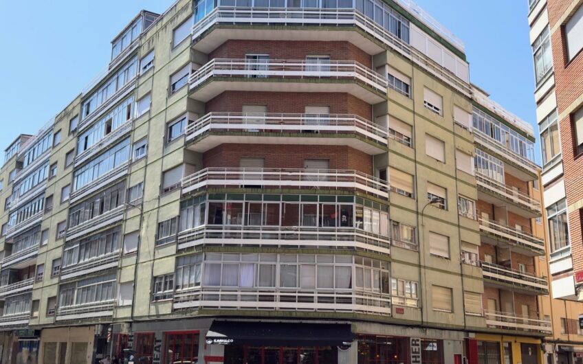 Piso en venta calle Cantareros