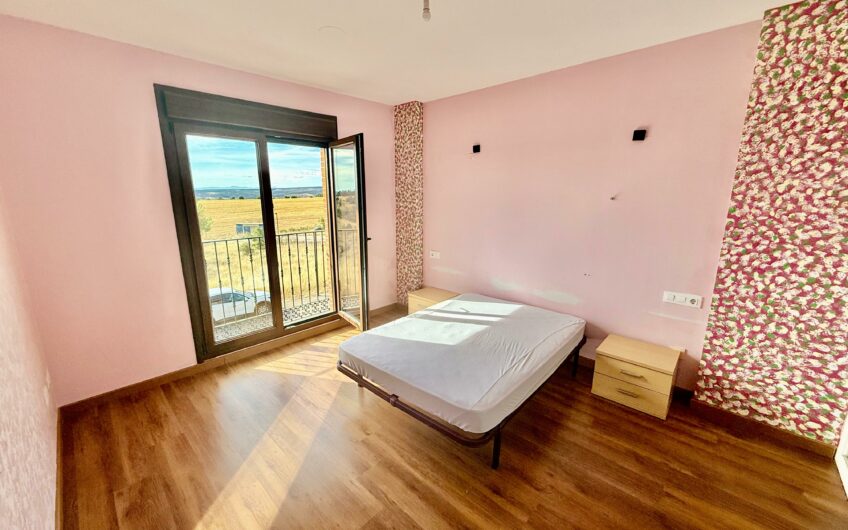 Chalet Adosado en Estrella De Izar