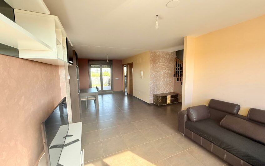 Chalet Adosado en Estrella De Izar