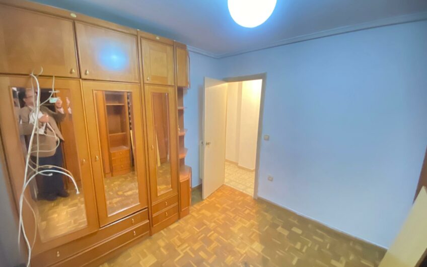 Piso junto a la Catedral