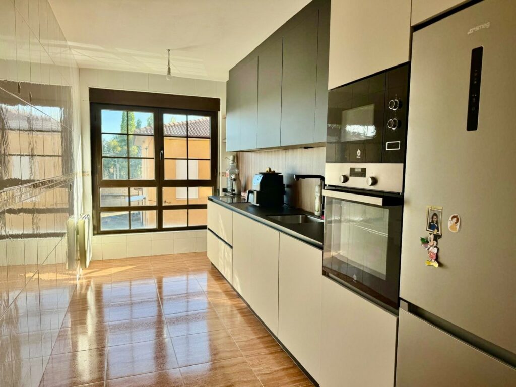 Apartamento  para entrar en Valdelafuente